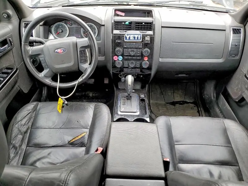 2010 FORD ESCAPE LIMITED  