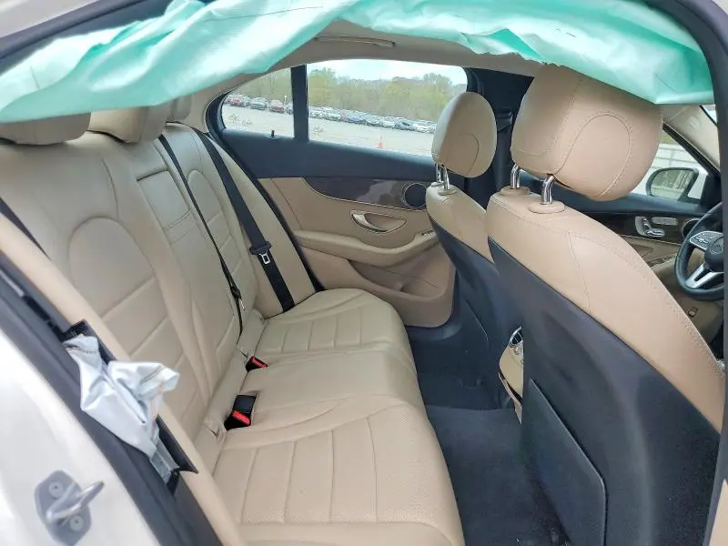 2019 MERCEDES-BENZ C 300  