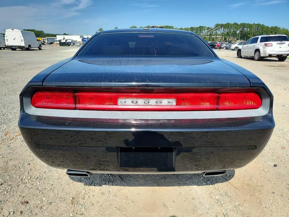2012 DODGE CHALLENGER SXT  