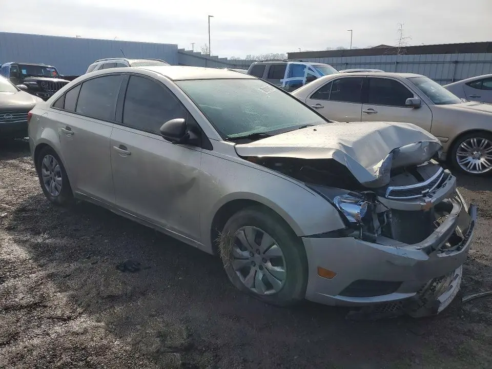 2014 CHEVROLET CRUZE LS  