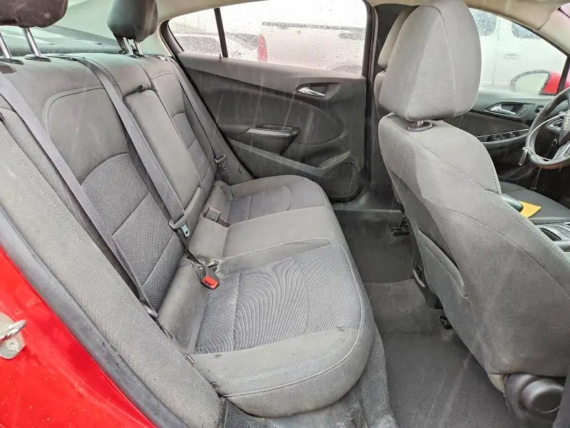 2018 CHEVROLET CRUZE LT  
