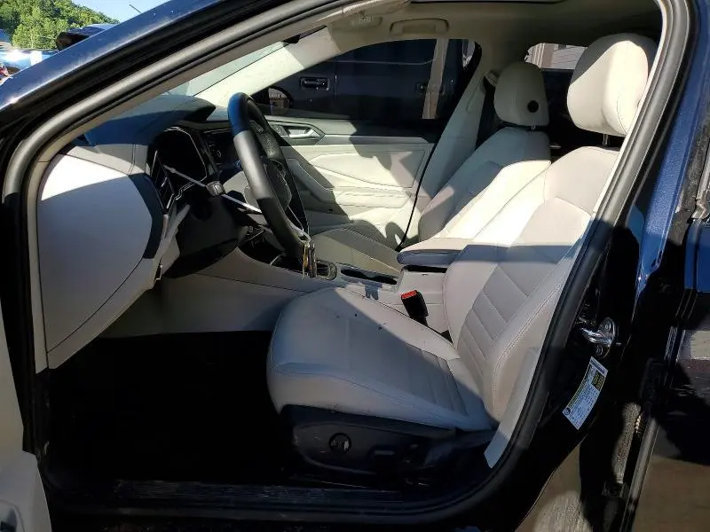 2024 VOLKSWAGEN JETTA SE  