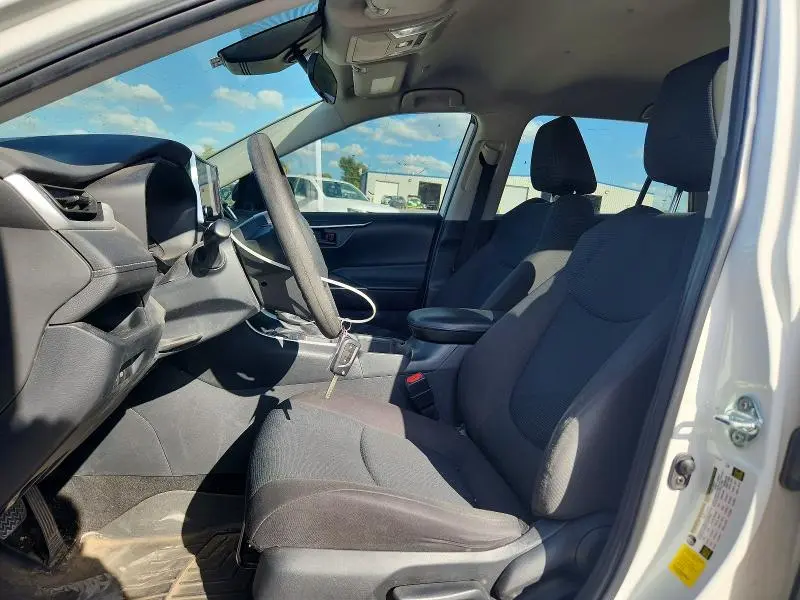 2023 TOYOTA RAV 4   