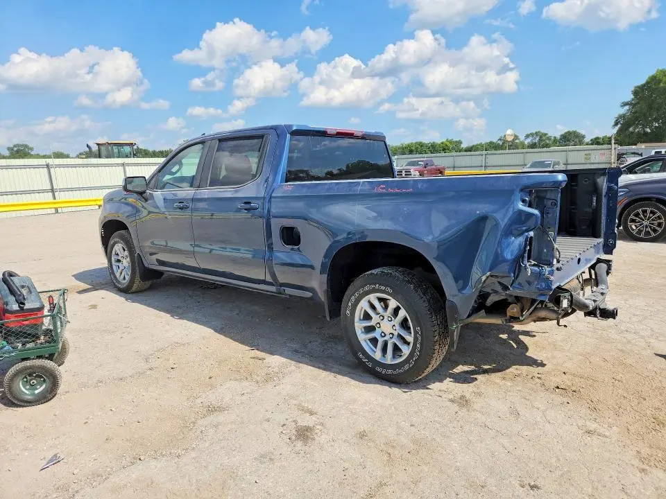 2024 CHEVROLET SILVERADO K1500 LT  