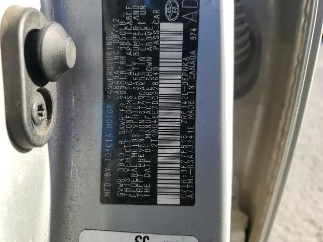 2013 TOYOTA COROLLA BASE  