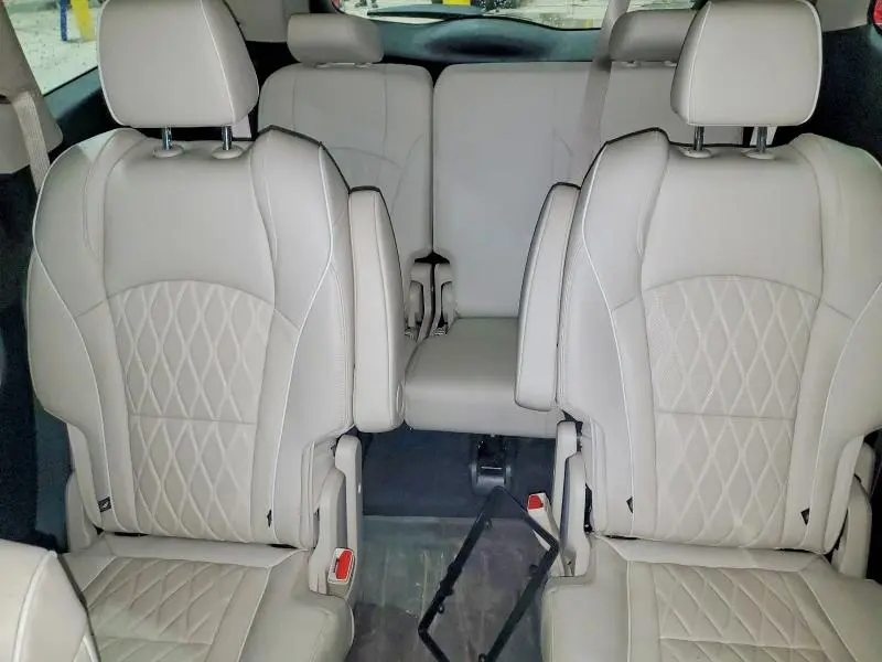 2022 BUICK ENCLAVE AVENIR  
