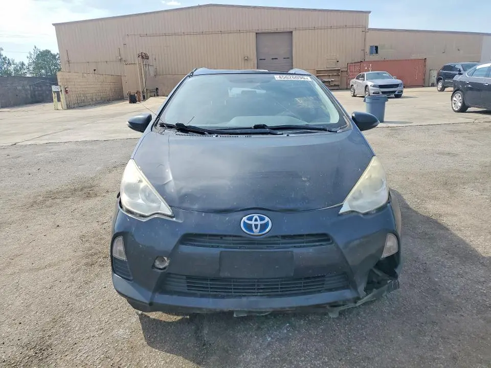 2014 TOYOTA PRIUS C TWO  