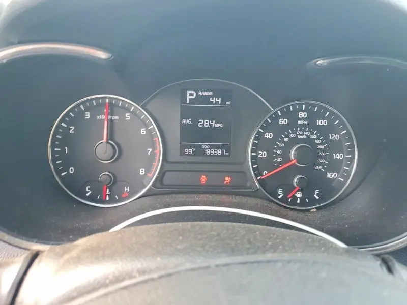 2017 KIA FORTE LX  