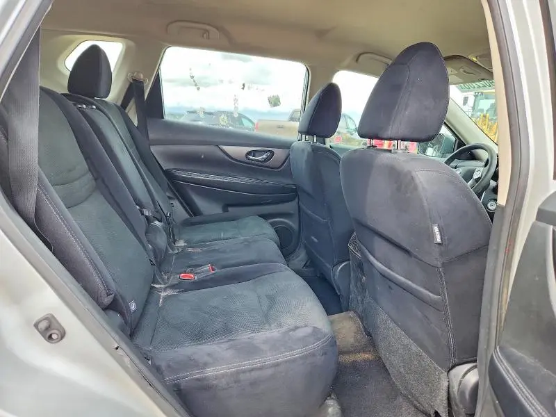 2016 NISSAN ROGUE S  