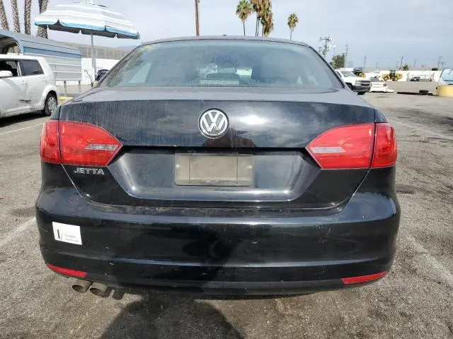 2011 VOLKSWAGEN JETTA BASE  