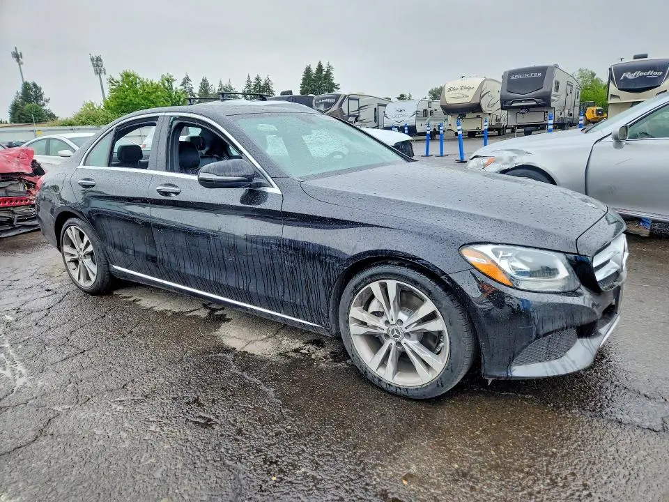 2018 MERCEDES-BENZ C 300  