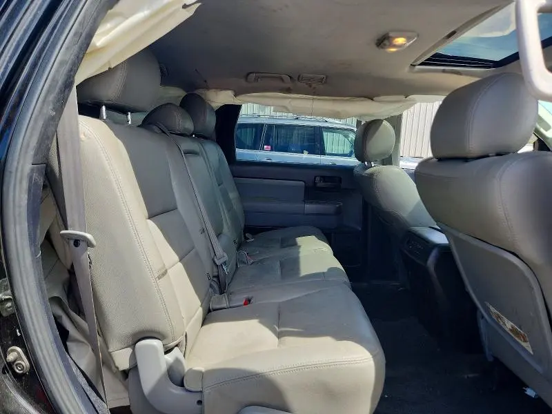 2012 TOYOTA SEQUOIA SR5  