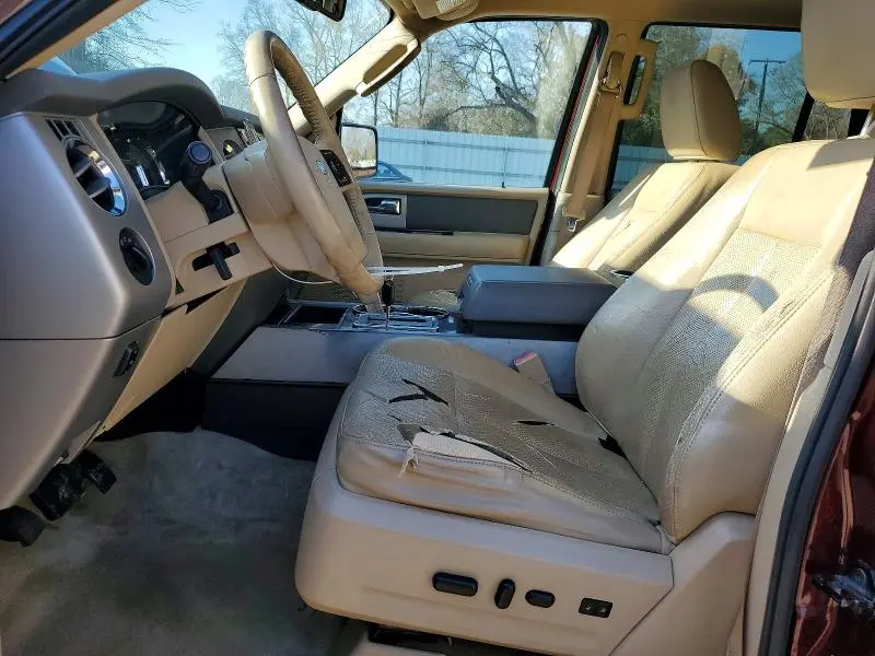 2011 FORD EXPEDITION XLT  