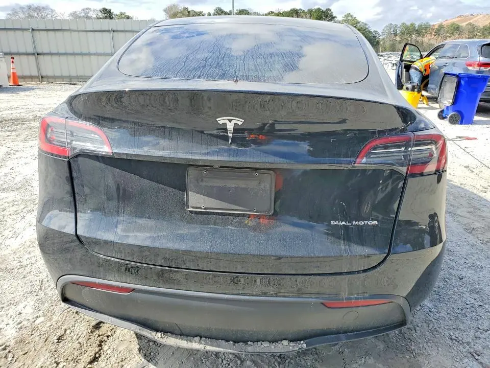 2022 TESLA MODEL Y LONG RANGE