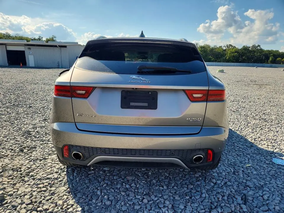 2019 JAGUAR E-PACE SE  