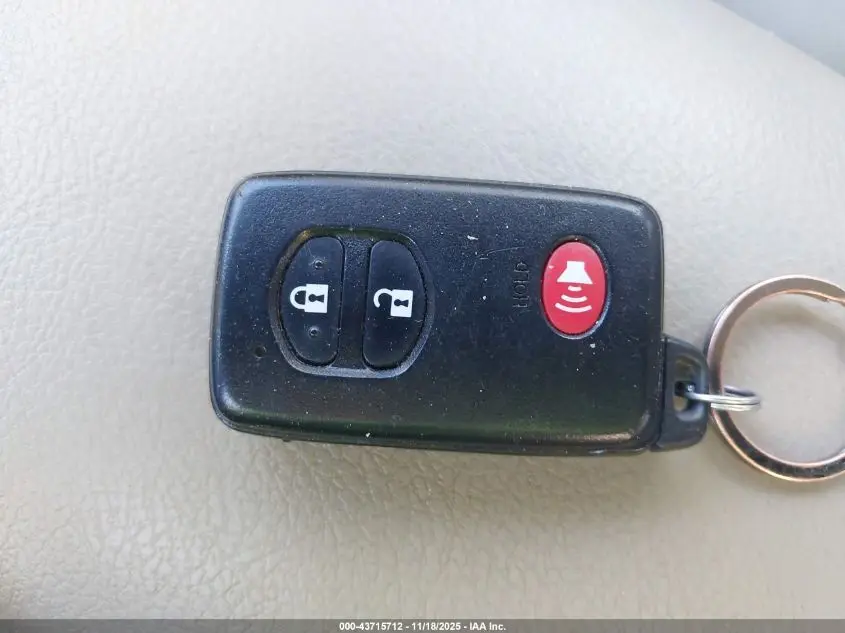 2012 TOYOTA RAV4 LIMITED