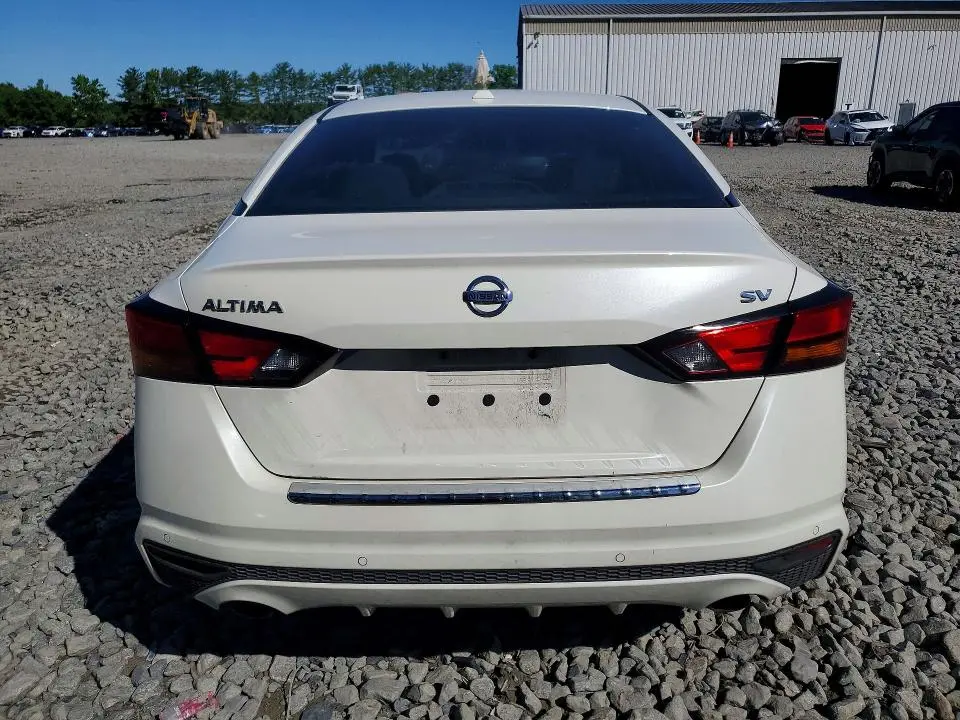 2019 NISSAN ALTIMA SV  