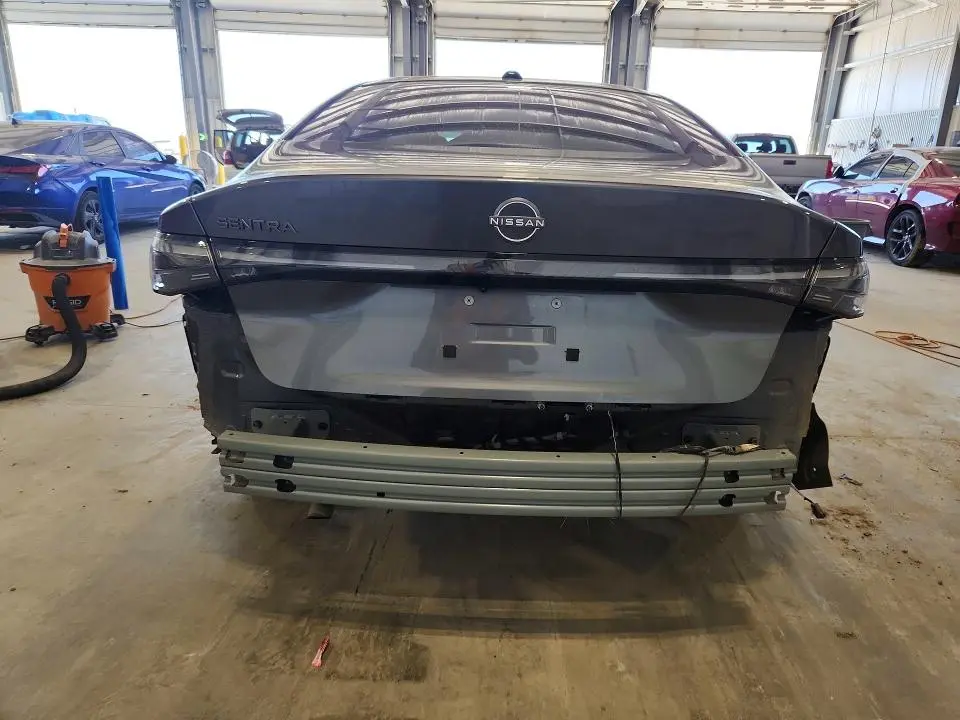 2026 NISSAN SENTRA SV  