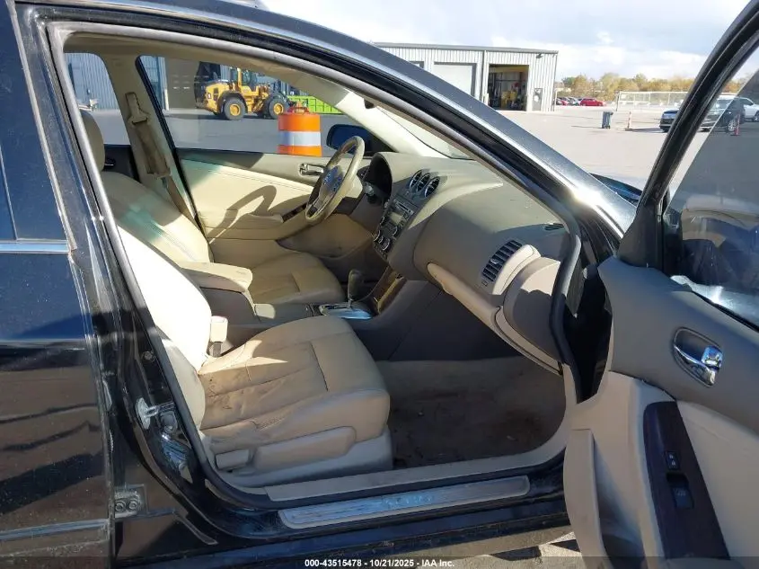 2011 NISSAN ALTIMA 3.5 SR