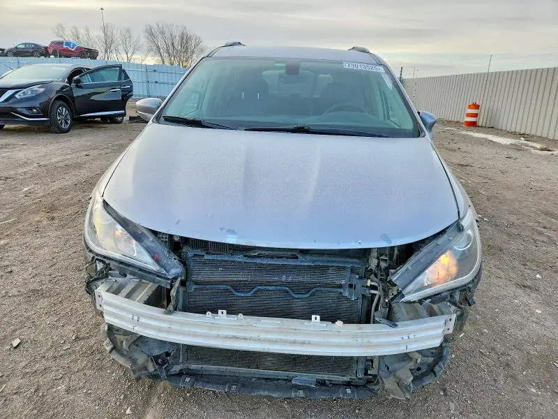 2017 CHRYSLER PACIFICA TOURING L PLUS  