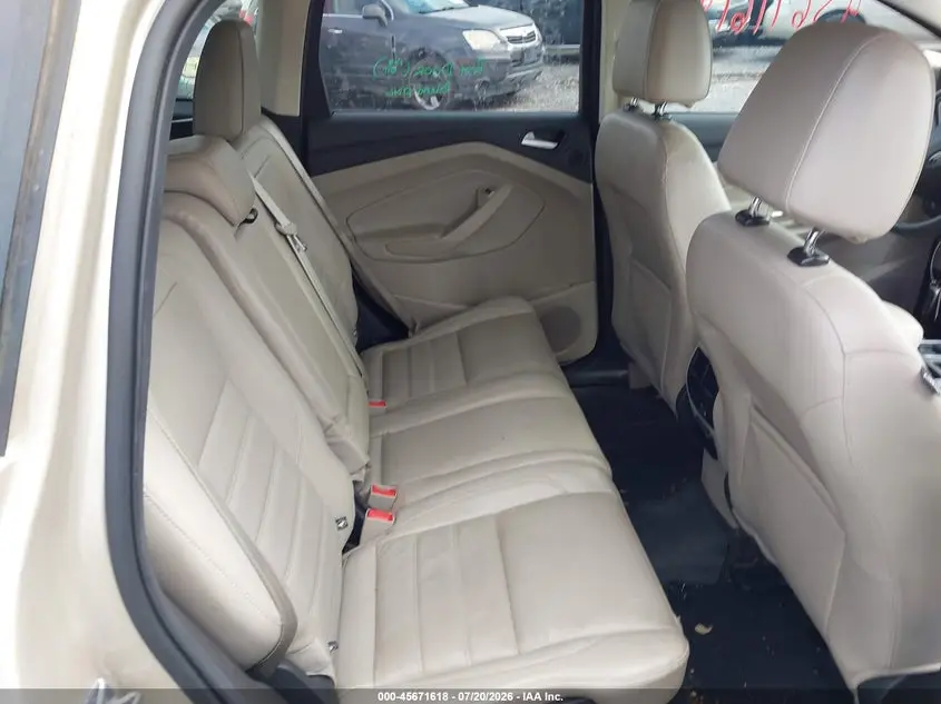 2017 FORD ESCAPE TITANIUM