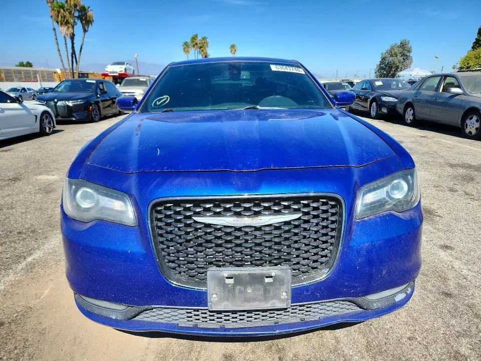 2019 CHRYSLER 300 S  
