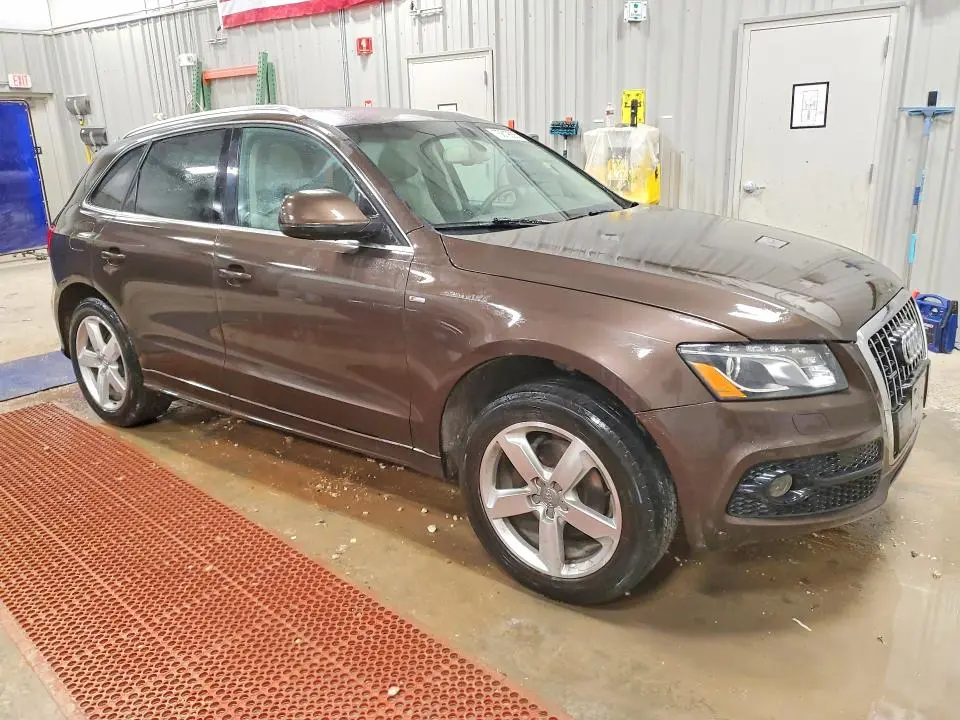 2011 AUDI Q5 PREMIUM PLUS  