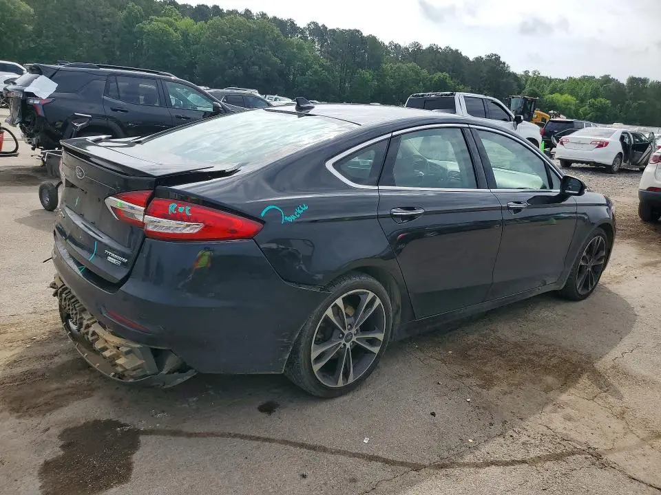 2019 FORD FUSION TITANIUM  