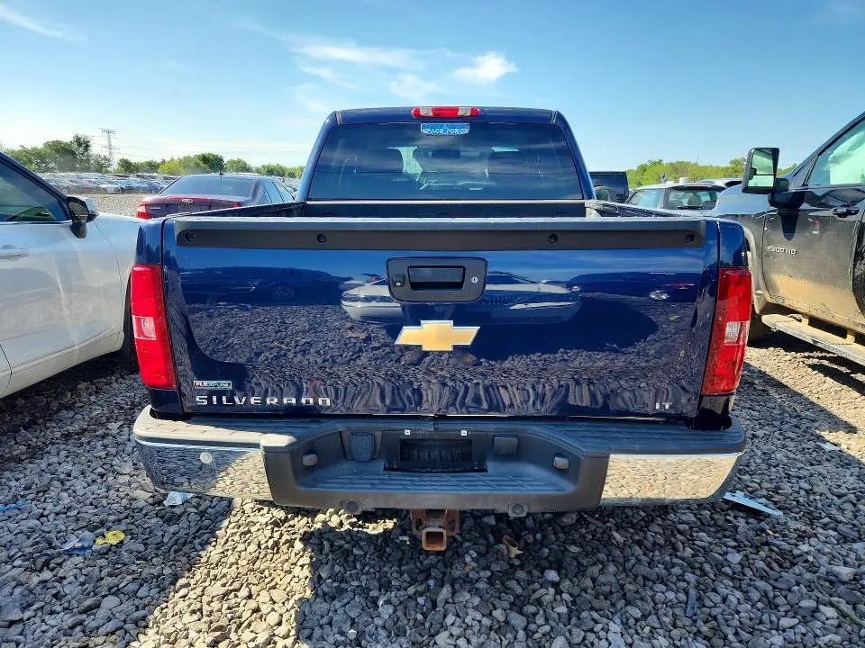 2011 CHEVROLET SILVERADO K1500 LT  