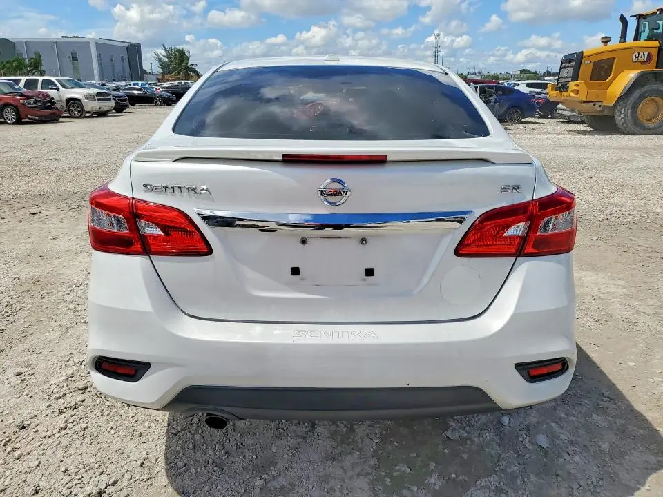 2017 NISSAN SENTRA SR  