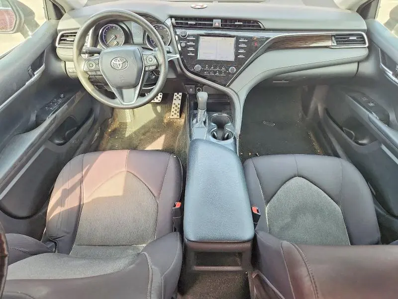 2019 TOYOTA CAMRY LE  