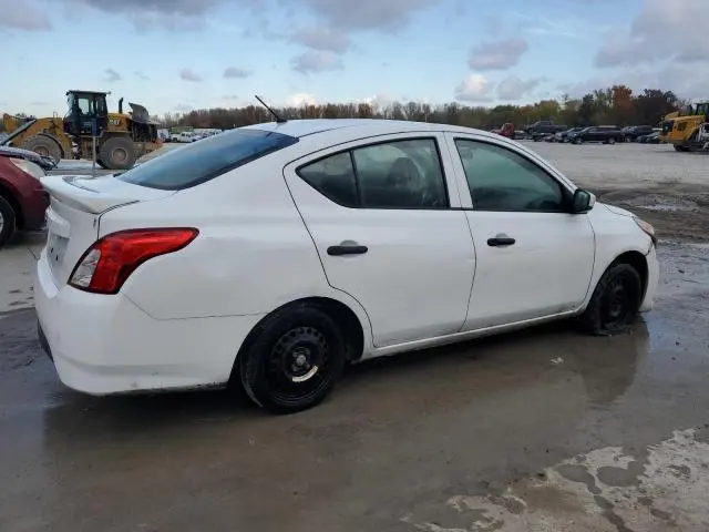 2019 NISSAN VERSA S  