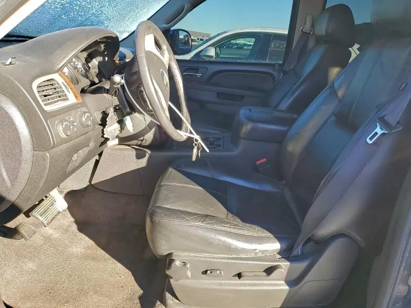 2011 CHEVROLET TAHOE K1500 LT  