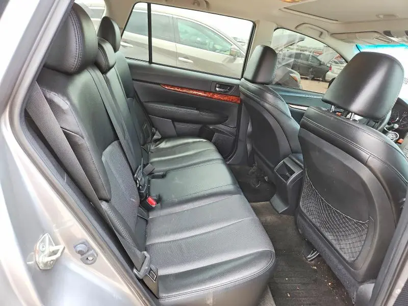 2011 SUBARU OUTBACK 2.5I LIMITED  