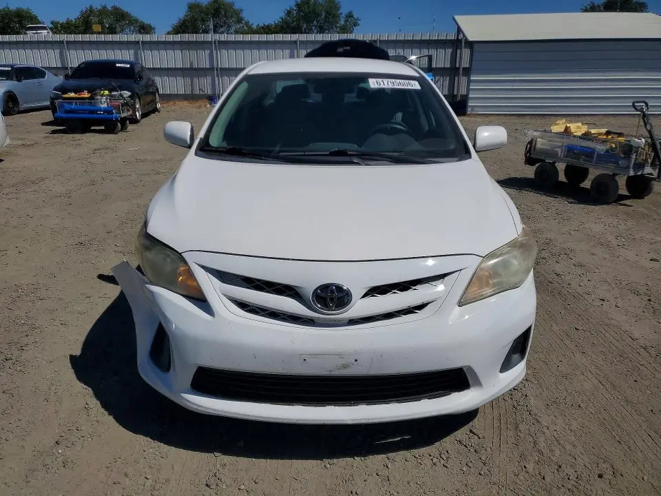 2011 TOYOTA COROLLA LE  