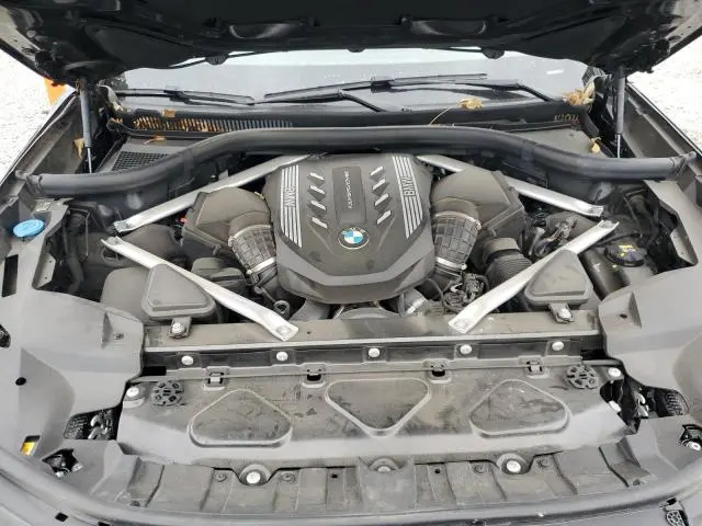 2022 BMW X7 M50I  