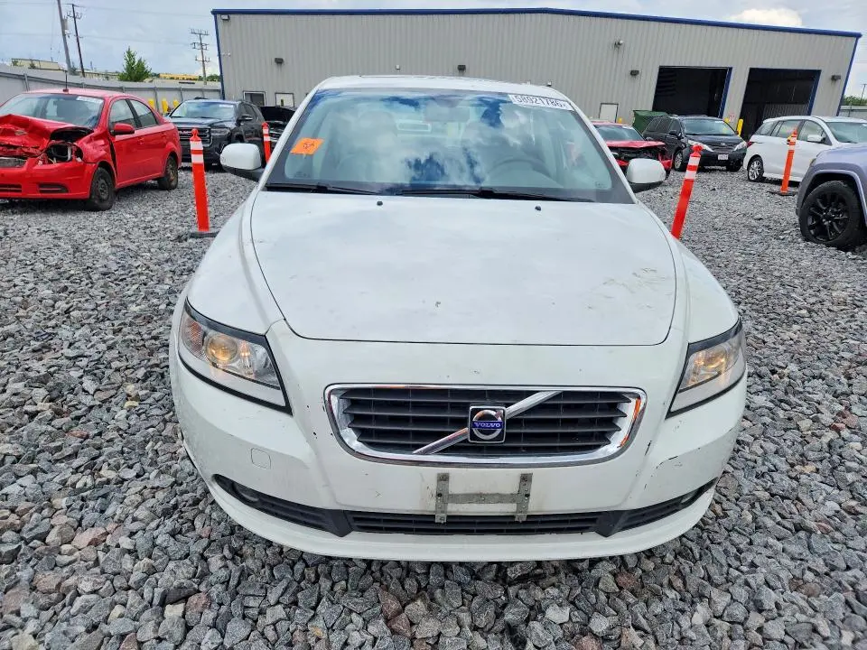 2010 VOLVO S40 2.4I  