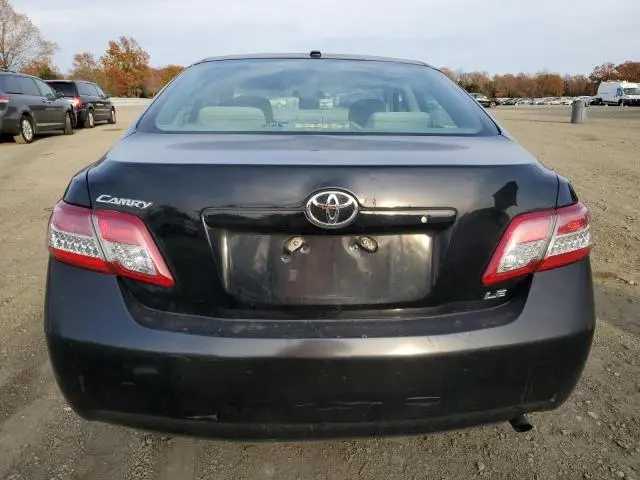 2011 TOYOTA CAMRY BASE  