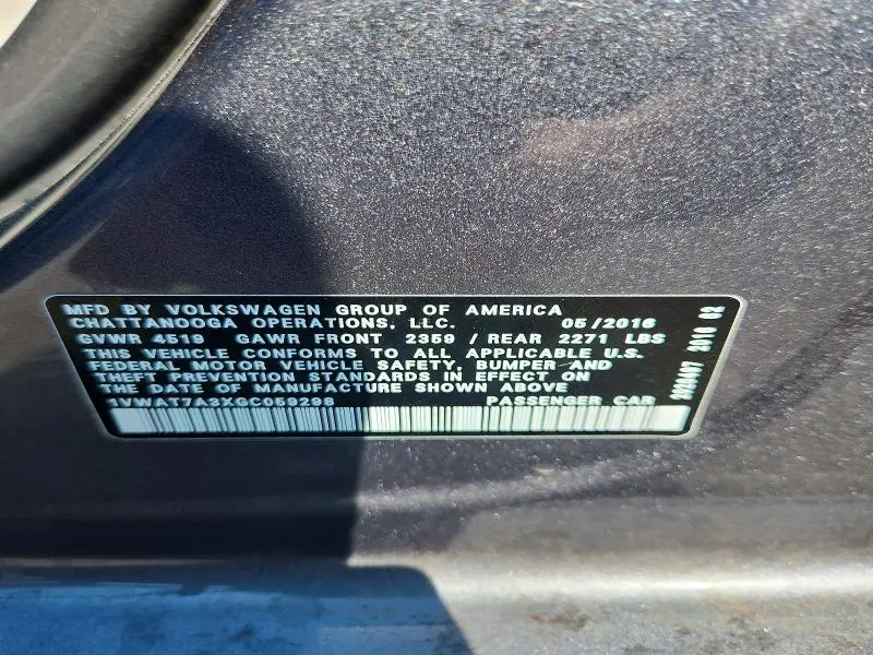 2016 VOLKSWAGEN PASSAT S  