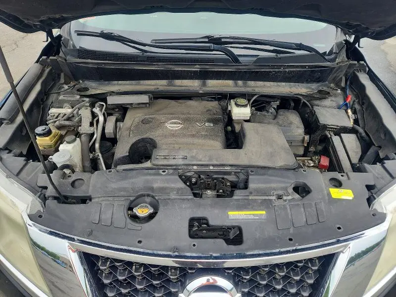 2013 NISSAN PATHFINDER S  