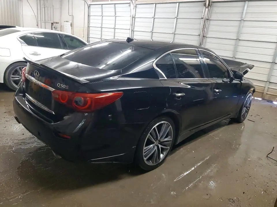2015 INFINITI Q50 SPORT  