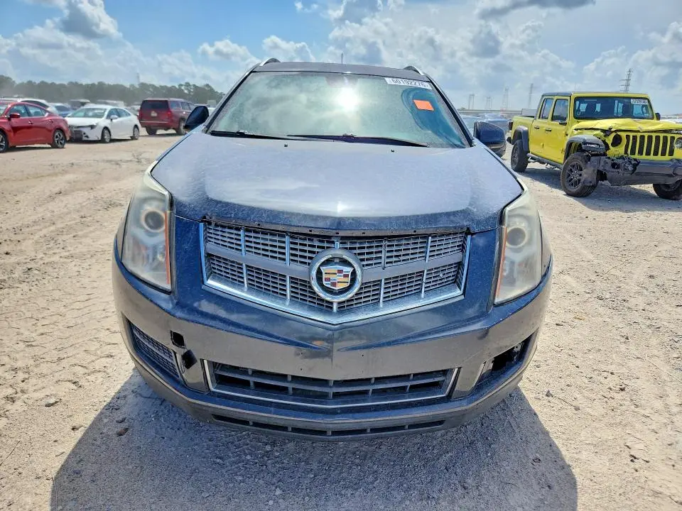 2011 CADILLAC SRX LUXURY COLLECTION  
