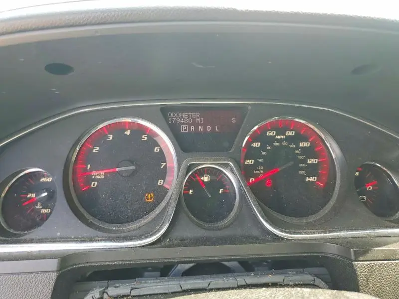 2013 GMC ACADIA SLT-1  