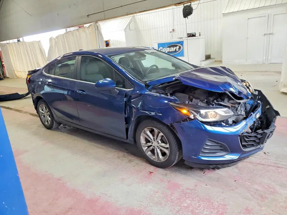 2019 CHEVROLET CRUZE LT  