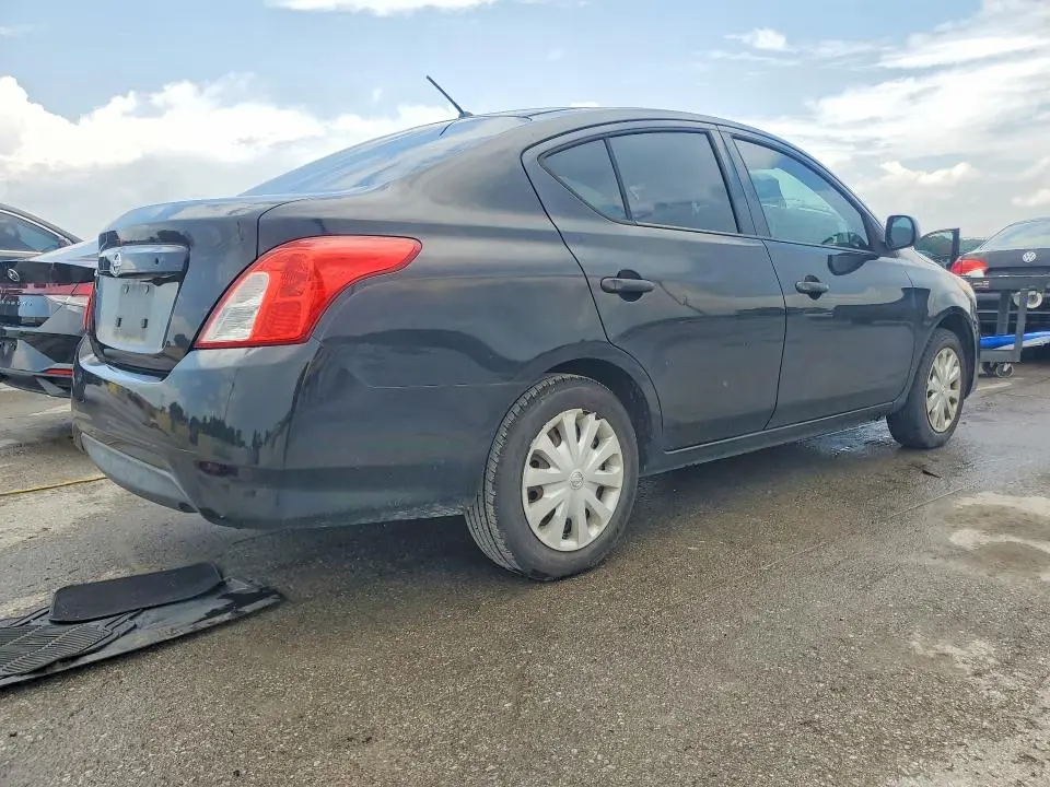 2015 NISSAN VERSA 1.6 S  