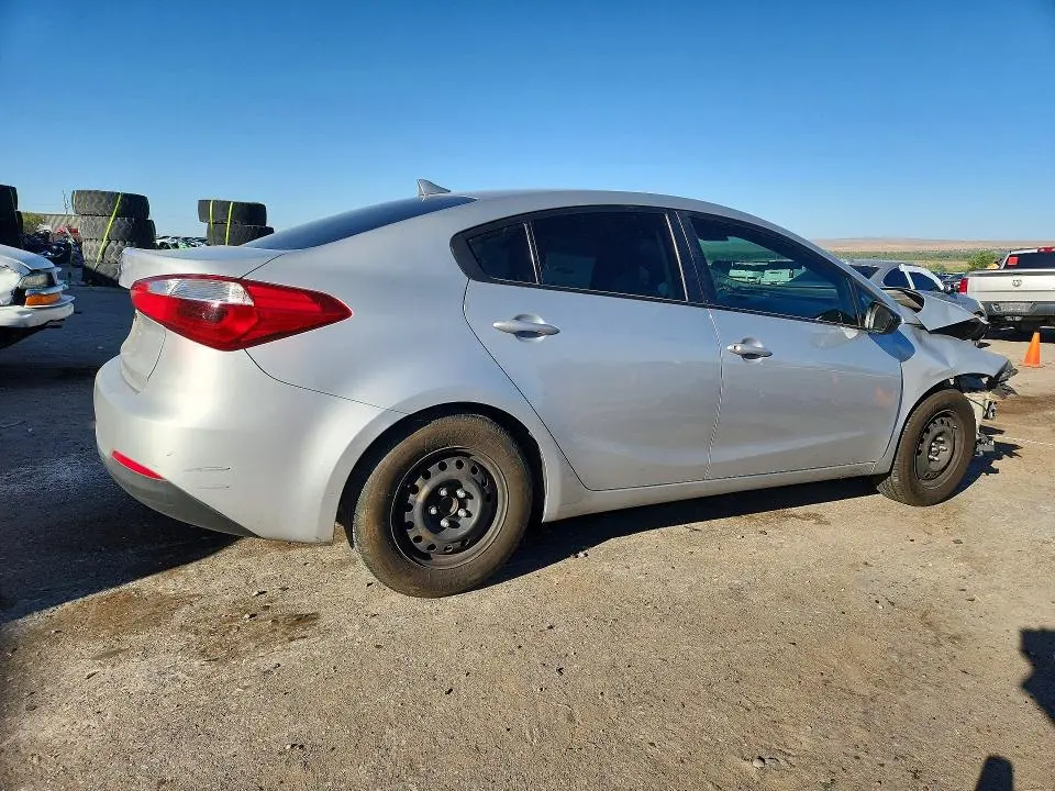 2015 KIA FORTE LX  