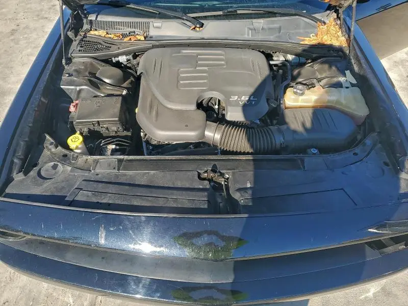 2016 DODGE CHALLENGER SXT  