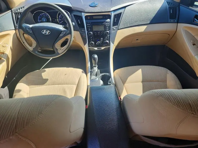 2013 HYUNDAI SONATA GLS  