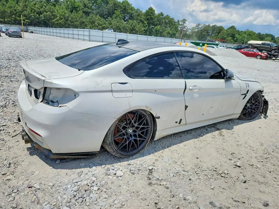 2016 BMW M4   