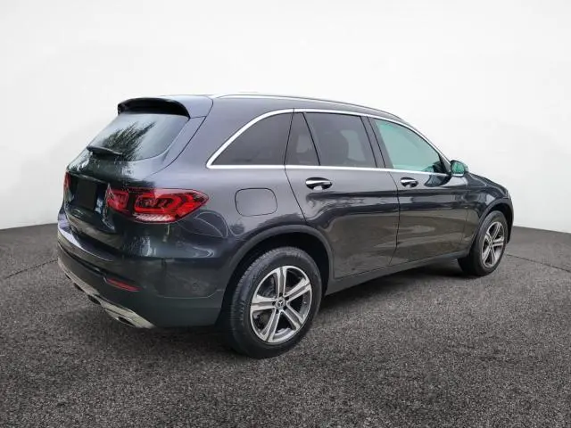 2021 MERCEDES-BENZ GLC 300  